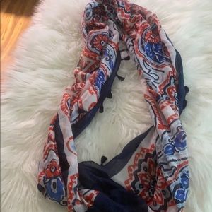 Infinity scarf